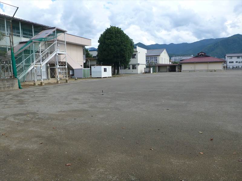 松代中学校